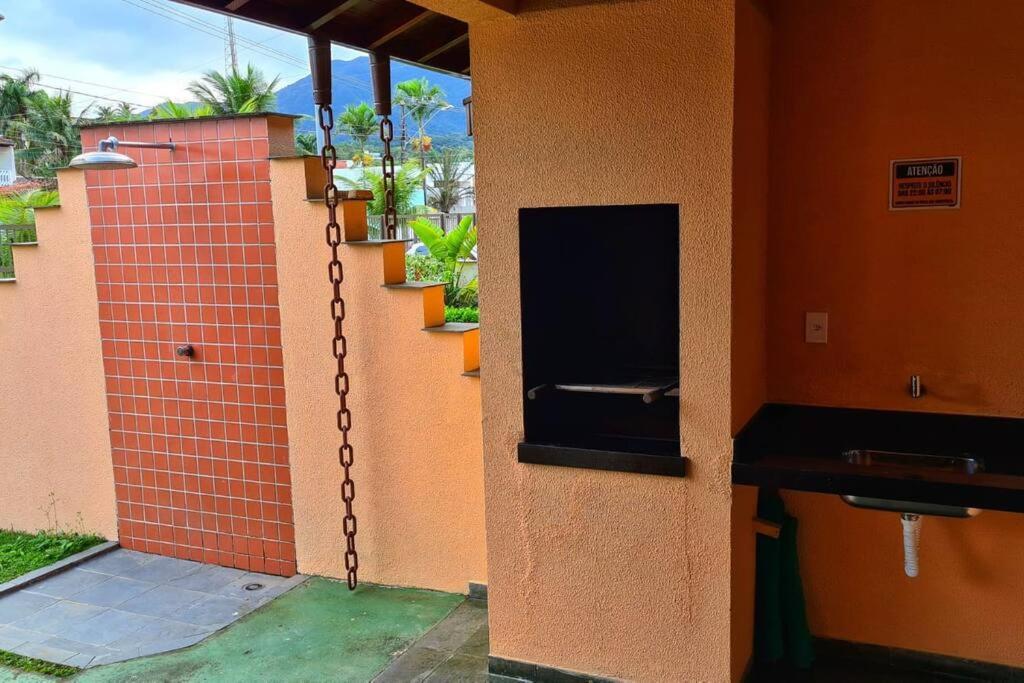 100Mts Da Praia Com Churrasqueira, Piscina E Wi-Fi Caraguatatuba Exterior foto