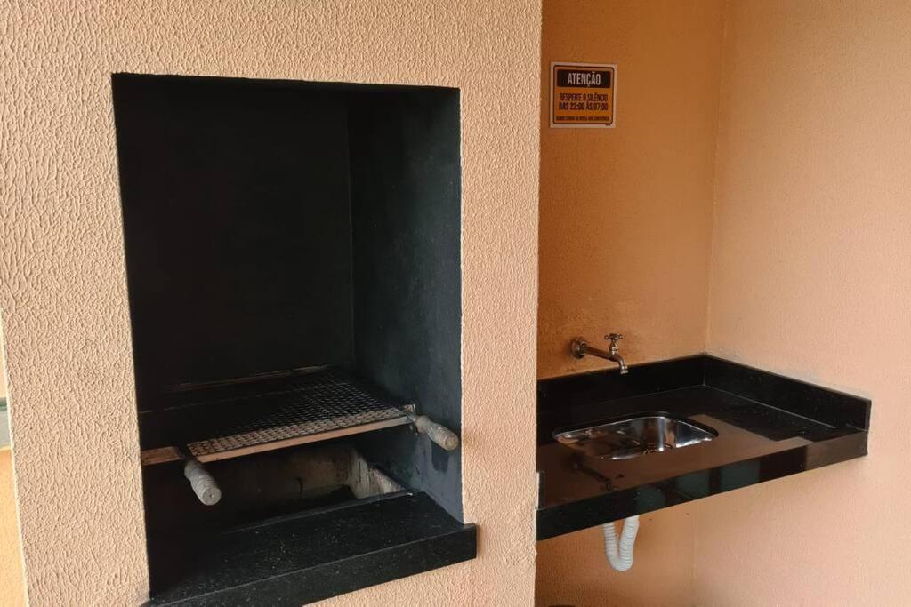 100Mts Da Praia Com Churrasqueira, Piscina E Wi-Fi Caraguatatuba Exterior foto