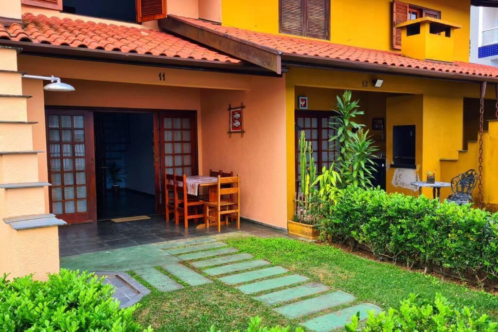 100Mts Da Praia Com Churrasqueira, Piscina E Wi-Fi Caraguatatuba Exterior foto