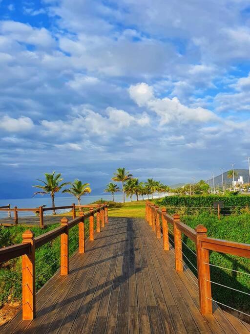 100Mts Da Praia Com Churrasqueira, Piscina E Wi-Fi Caraguatatuba Exterior foto
